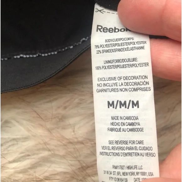 White & grey Reebok workout set - Picture 5 of 6